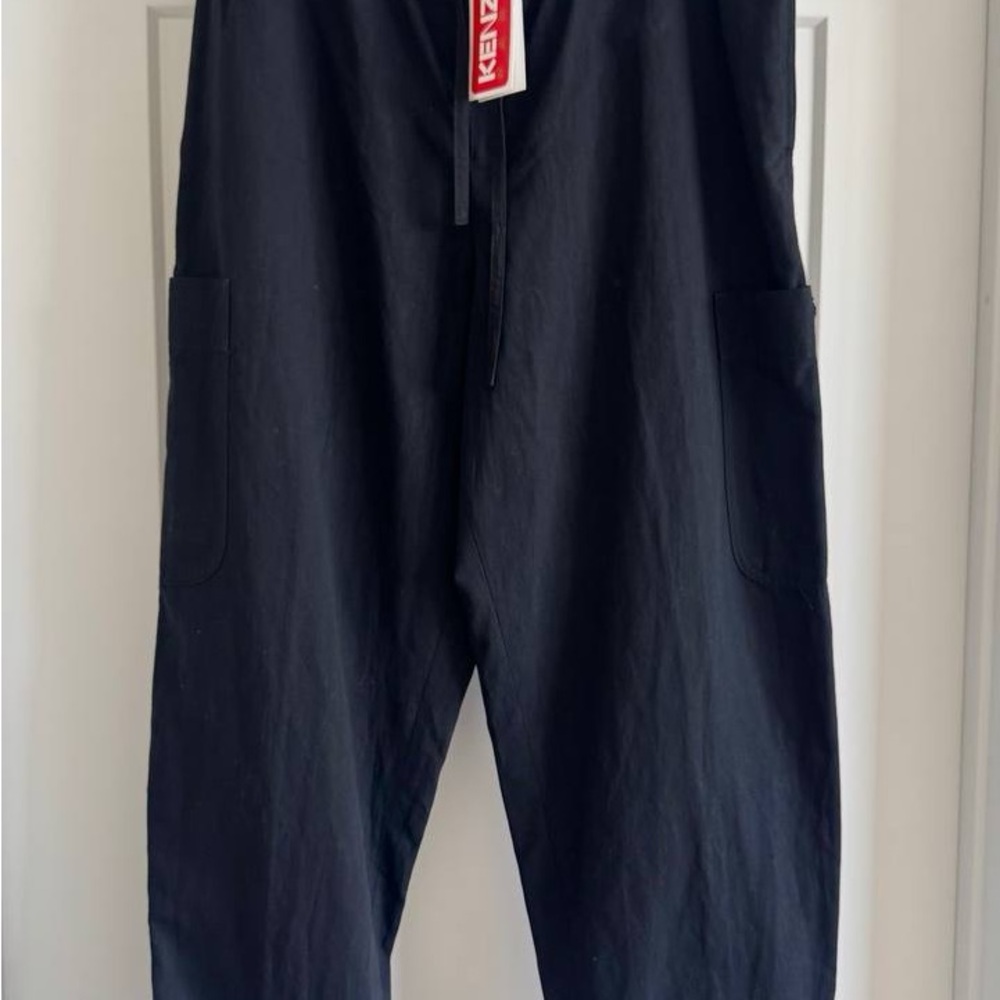 Kenzo Black Cargo Pants with Relaxed Fit